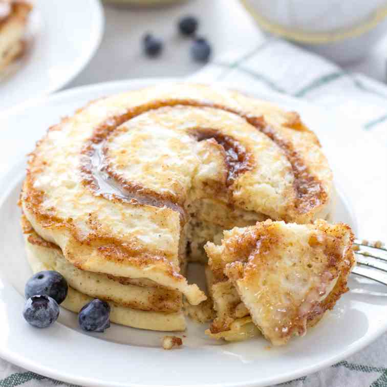 Cinnamon Swirl Pancakes 