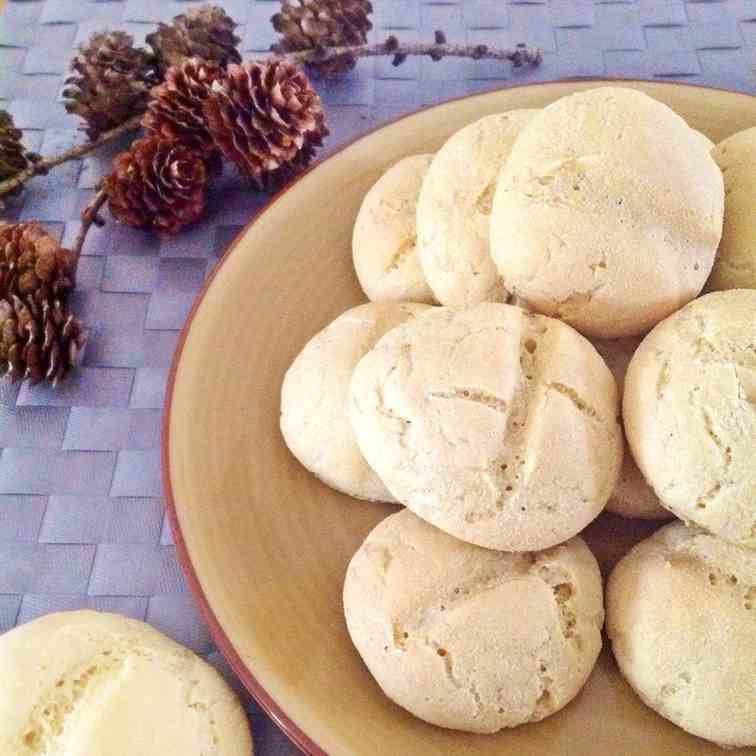 Dutch Corn Bread Rolls