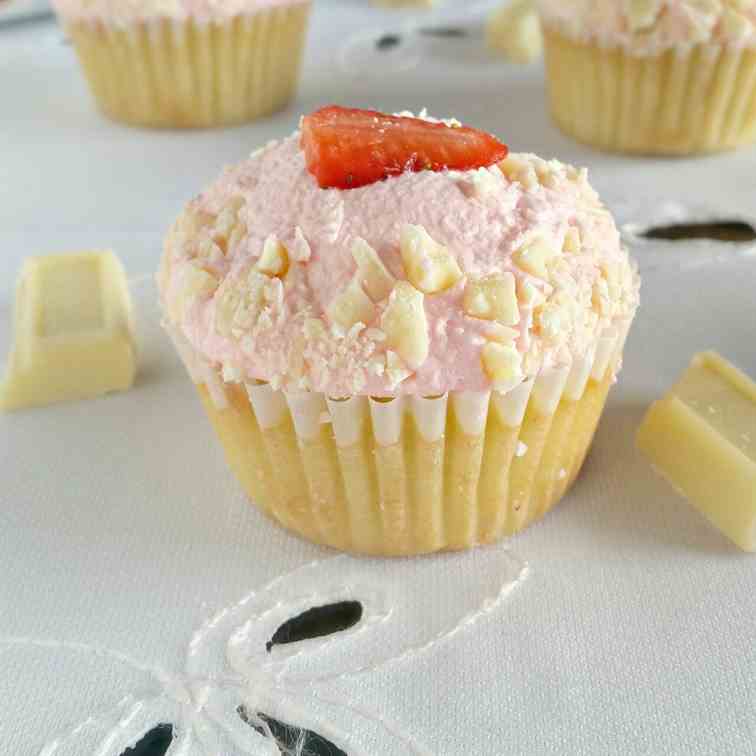 White Chocolate Rose Cupcakes