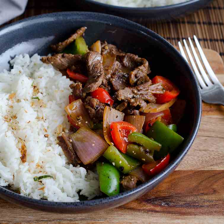 Black Pepper Beef and Capsicums Stir Fry