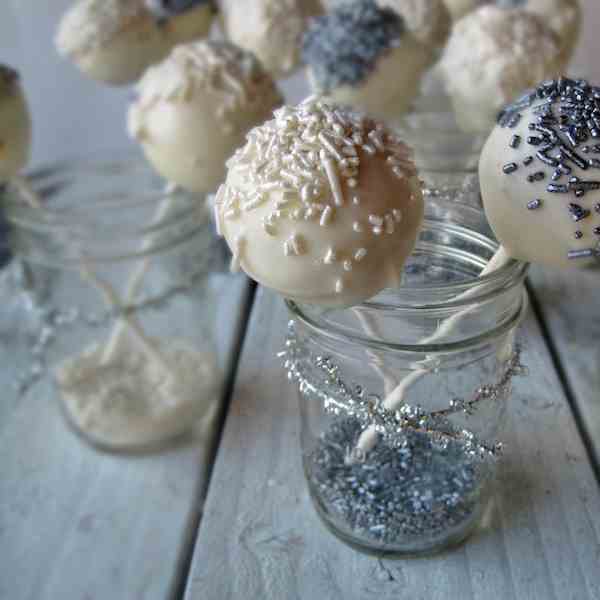 vanilla cake pops