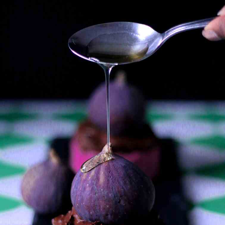 Raw Beet Root Cake with Chocolate Mousse