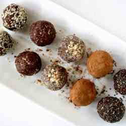 Crunchy Raw Protein Balls