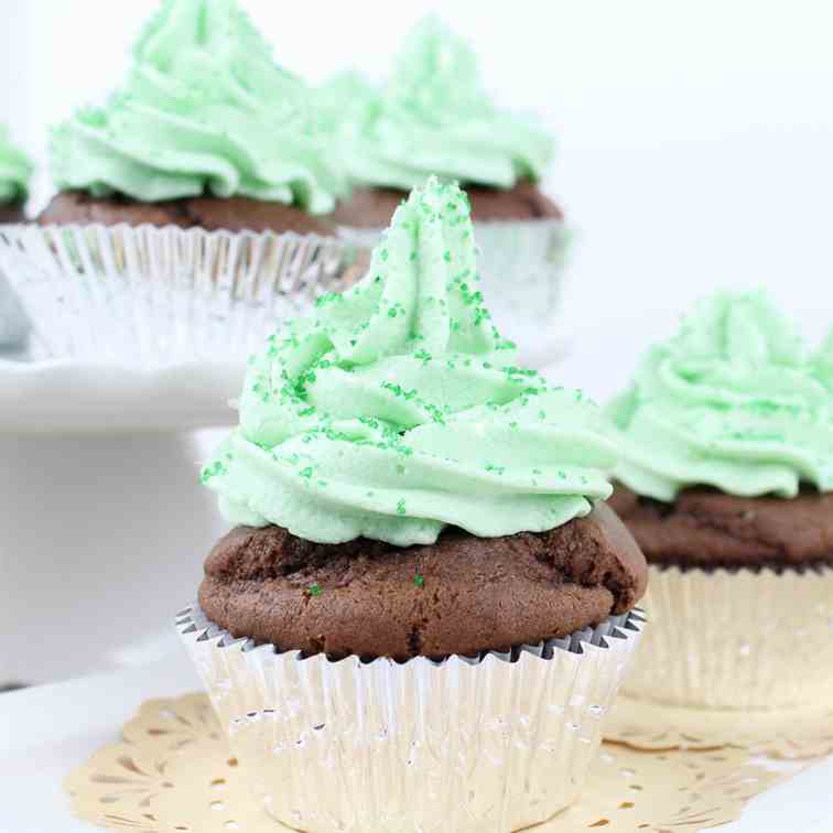 Cupcakes with Irish Whiskey Buttercream