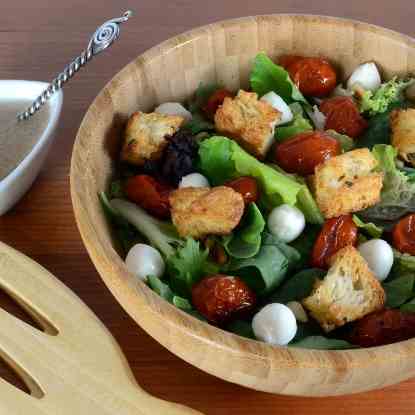 Mixed Greens with Roasted Tomatoes, Mozzar