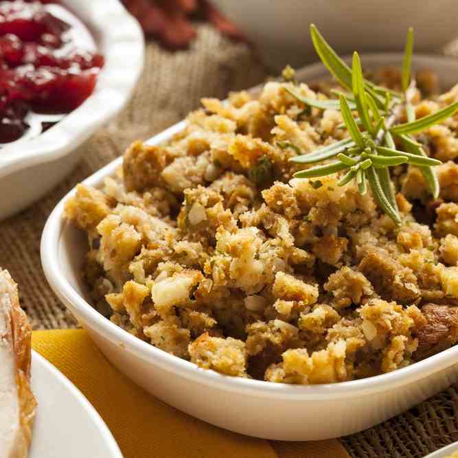 Easy Slow Cooked Homemade Turkey Stuffing