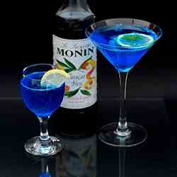 Blue Lagoon Cocktail 