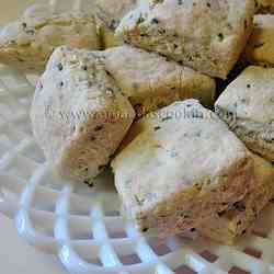 Sour Cream 'n' Chive Biscuits