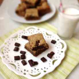 Peanut Butter Chocolate Chunk Cookie Bars