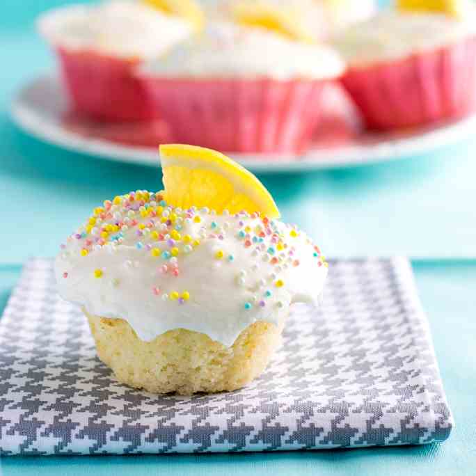 Lemon Cupcakes 