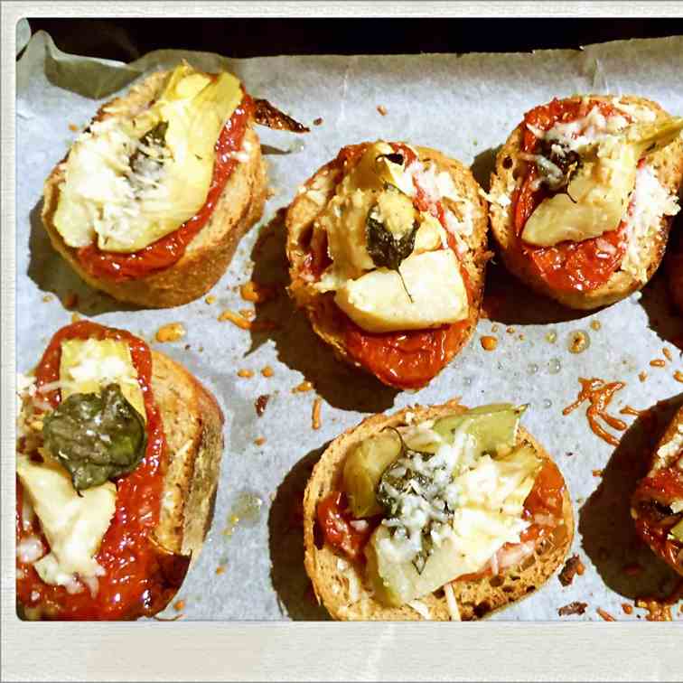 Sun-dried Tomato and Artichoke Bruschetta