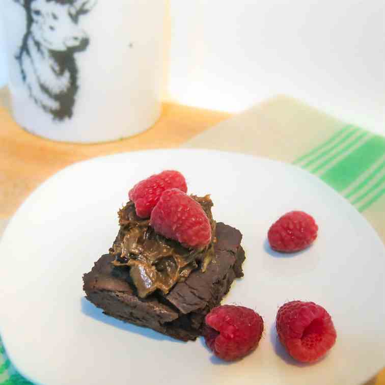 Healthy Black Bean and Beet Brownies