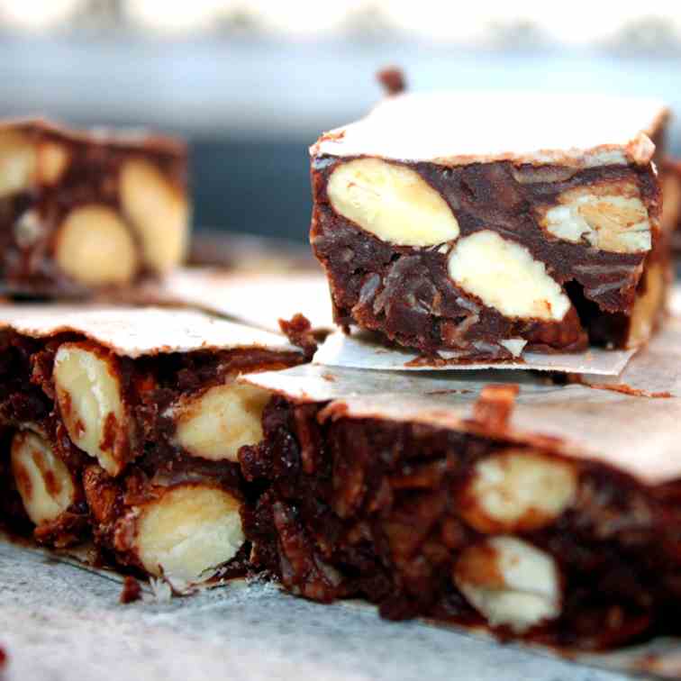 Chocolate Bar w Almond a Coconut