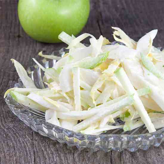 Crunchy chicory salad