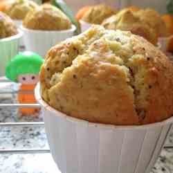 Orange and poppy seed muffins