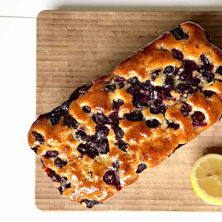 Blueberry Lemon Drizzle Cake