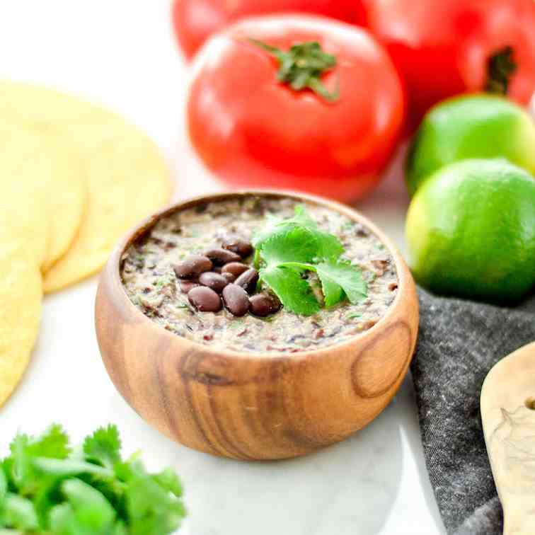 10 Minute Homemade Refried Black Beans