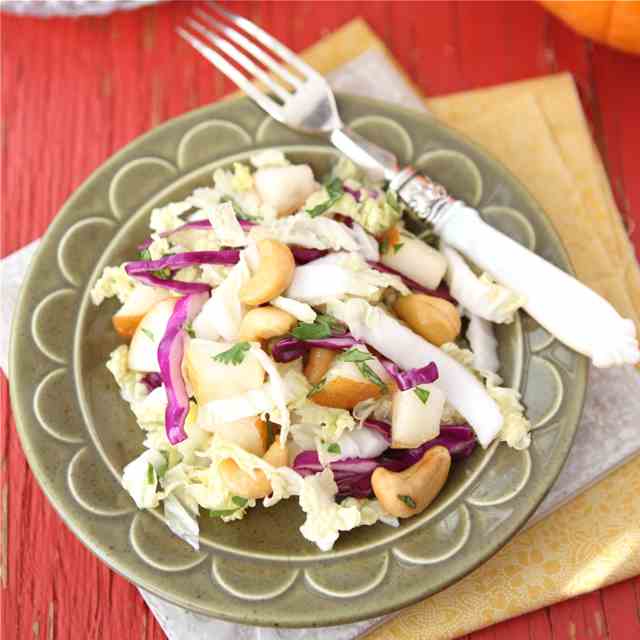 Asian Slaw w/Cashews & Pear