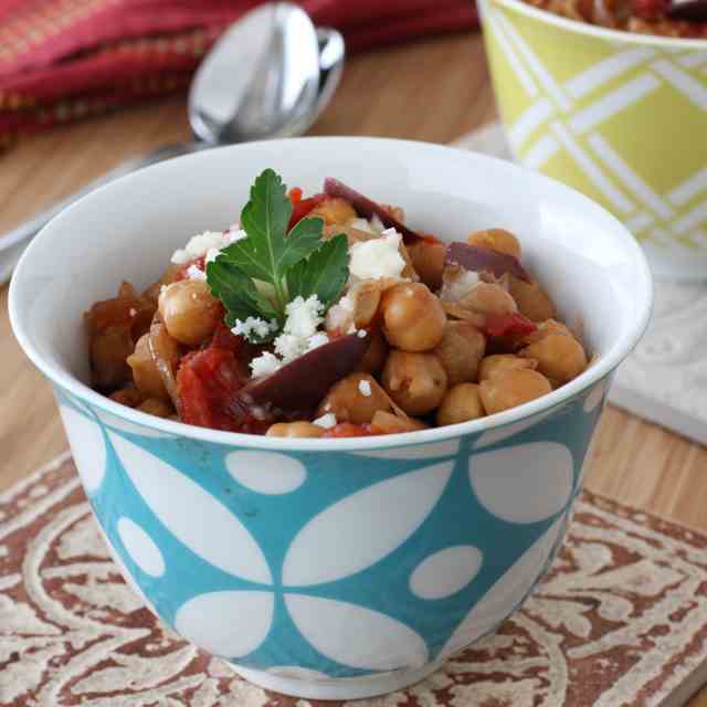 Mediterranean Crockpot Chickpea Stew