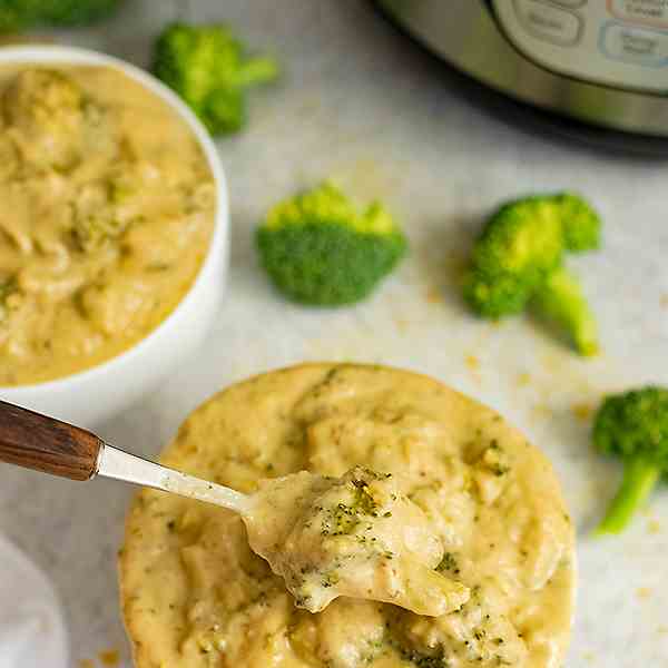 Cheesy Broccoli Cauliflower Soup