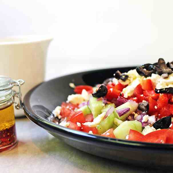 Greek Rainbow Vegetable Salad