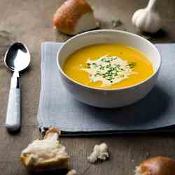 Simple Butternut Squash Soup