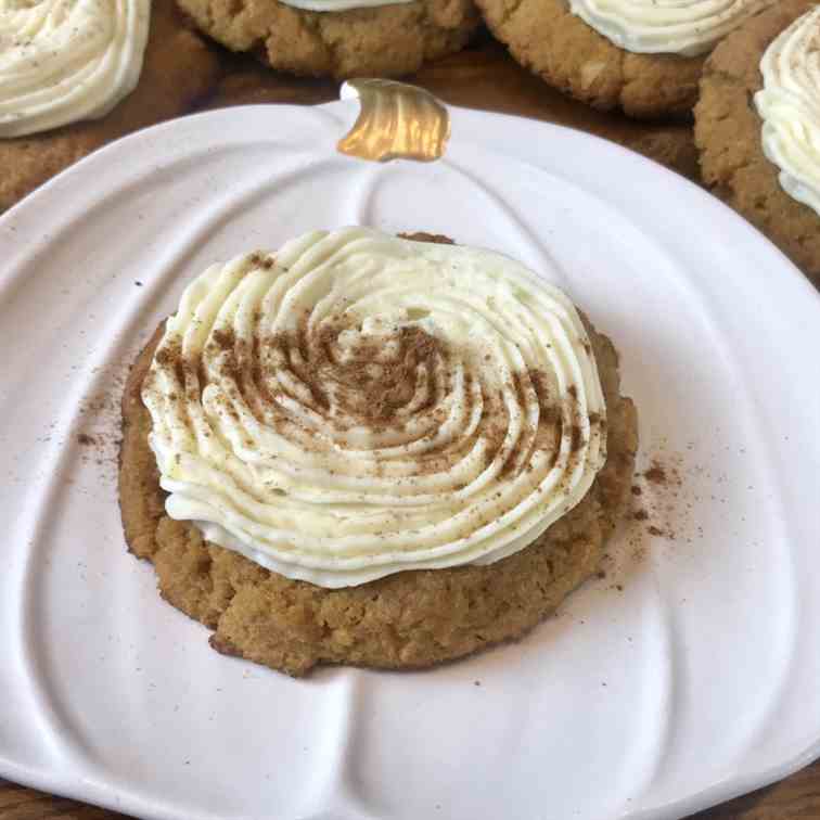 Keto Pumpkin Spice Cookies