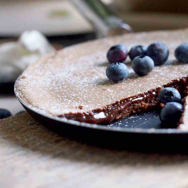 Skillet chocolate fondant