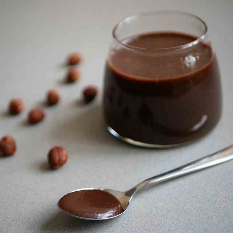 How To Peel Hazelnuts- Make Nutella Spread