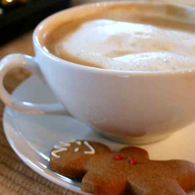 Vegan Gingerbread Latte