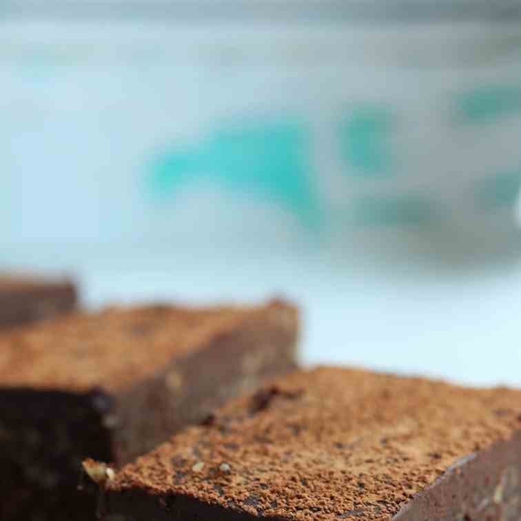 Raw Cacao Maca Brownies