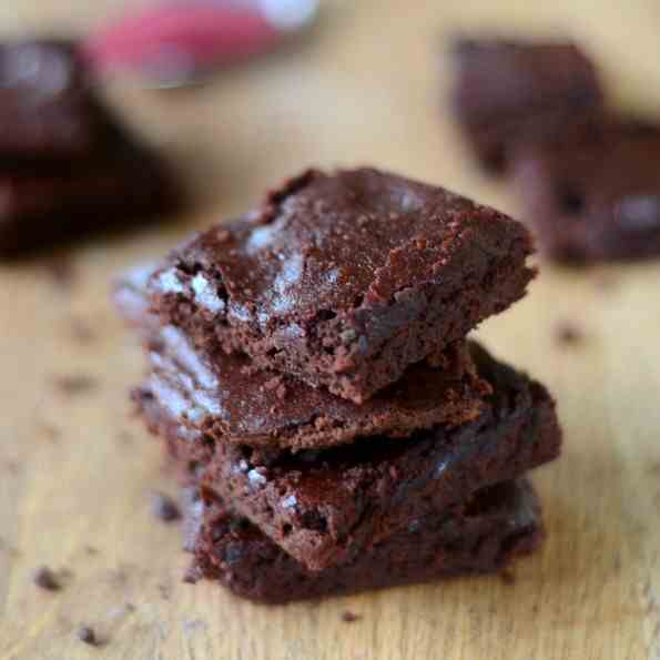 Red Velvet Brownies