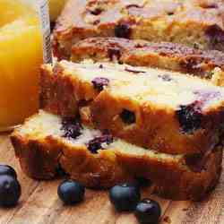 Lemon curd & blueberry cake