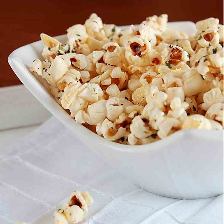 Italian Breadstick Popcorn