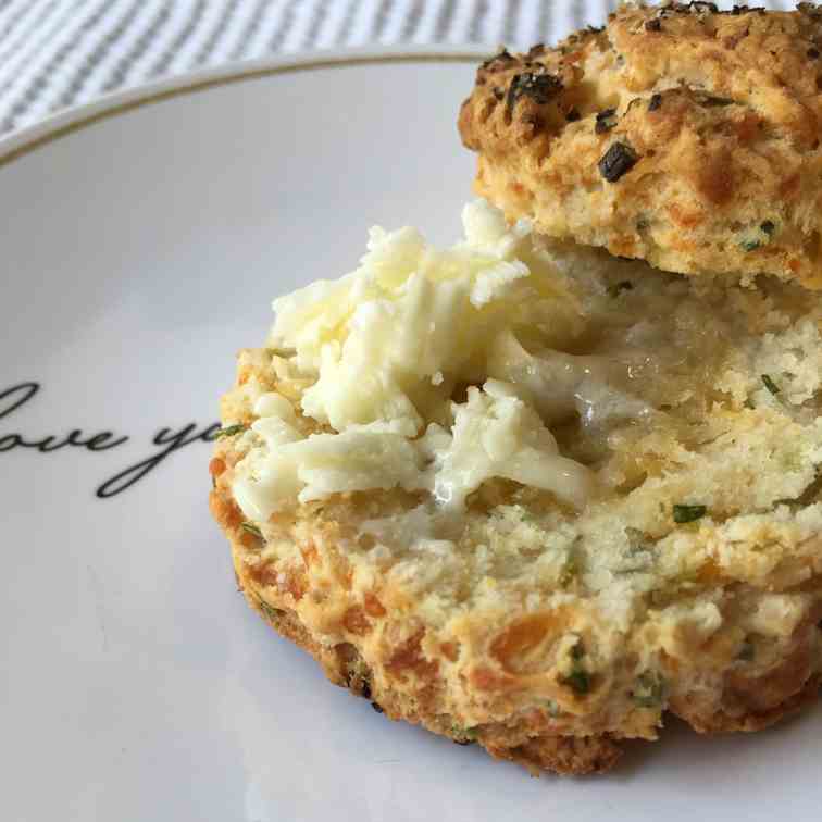 Cheese Biscuits with Chives
