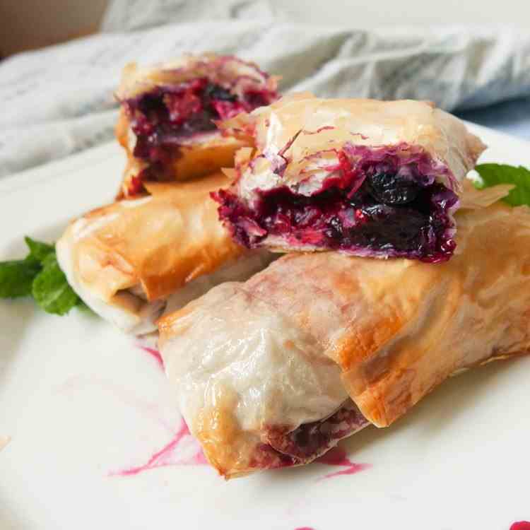 Balsamic Blueberry Phyllo Rolls