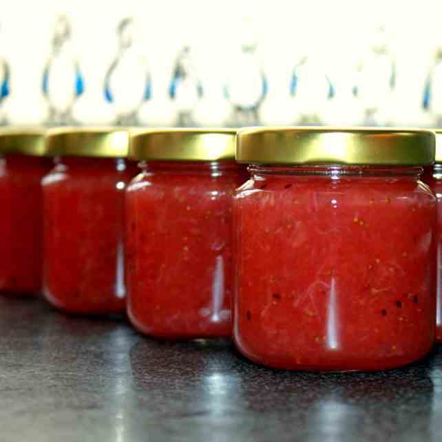 Strawberry-Kiwi-Whiskey Jam