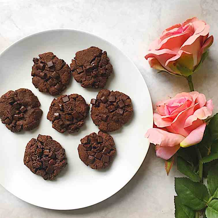 Healthy Double Chocolate Chip Cookie