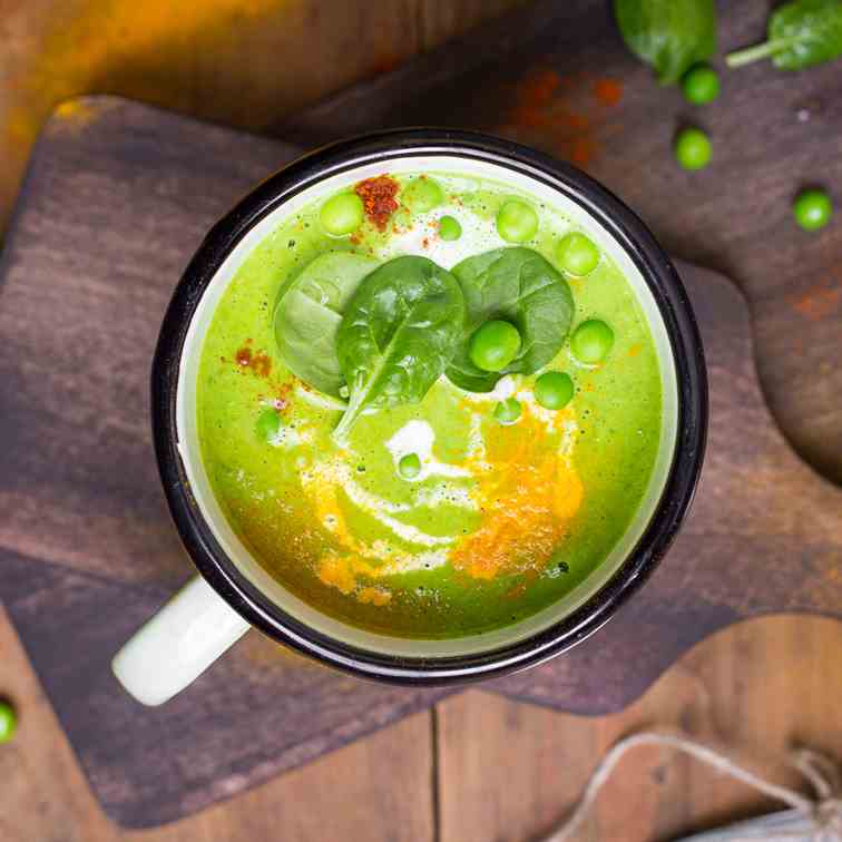 Spinach and Green Pea Soup