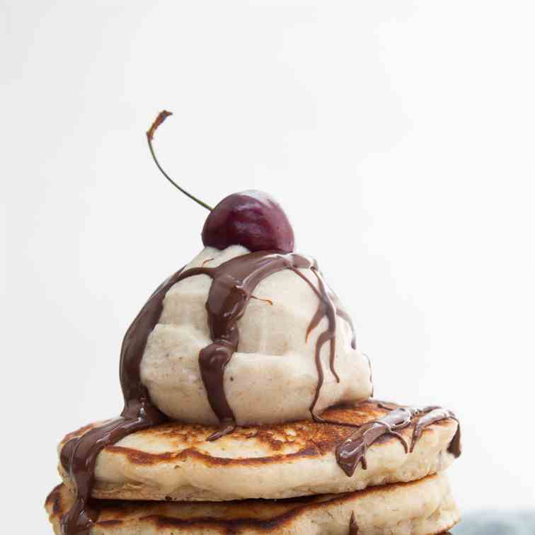 Vegan Pancake Sundae