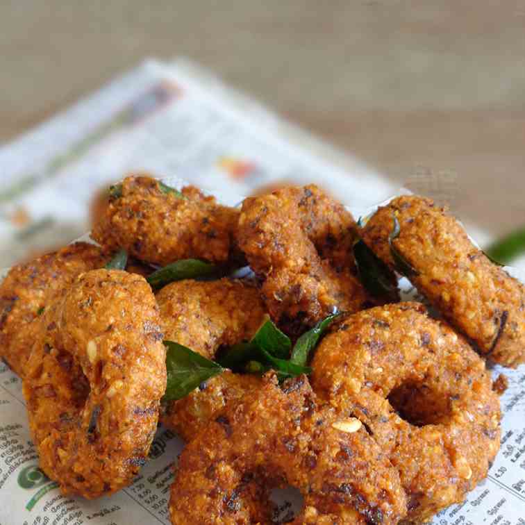 Karamani Vadai -Black eyed beans vada 