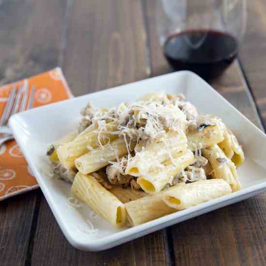 Creamy Sausage and Artichoke Pasta