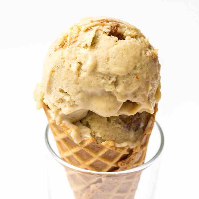 Banana Bread Ice Cream