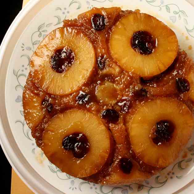 Pineapple upside down cake