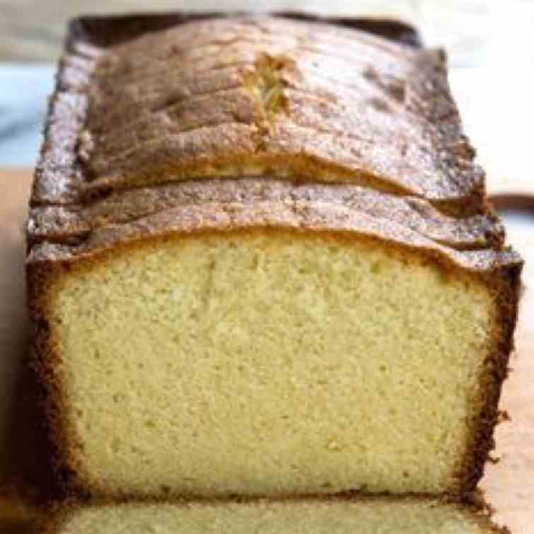 Low Carb LCHF Cream Cheese Pound Cake