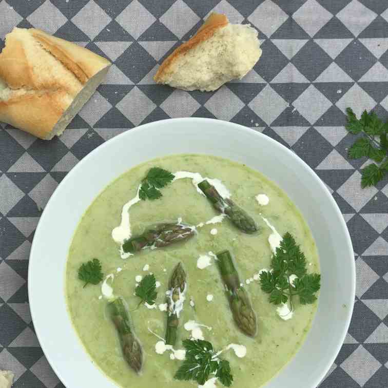 Asparagus and Pea Soup with Chervil