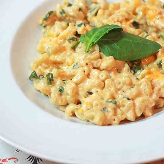Creamy Mac 'n' Cheese with Spinach