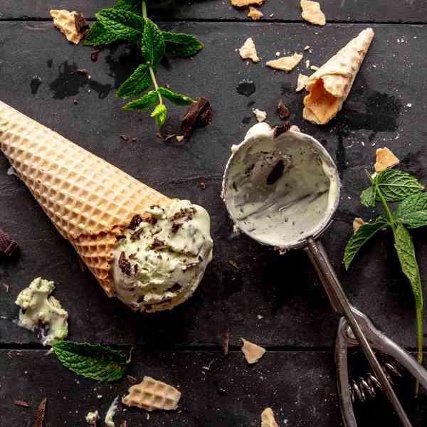 No Churn Mint Choc Ice Cream