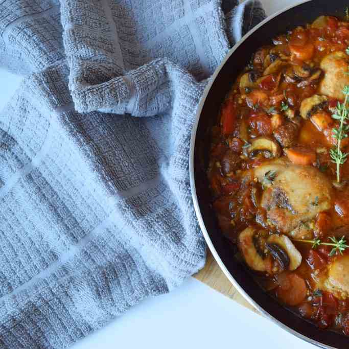 Stewed chicken with tomatoes