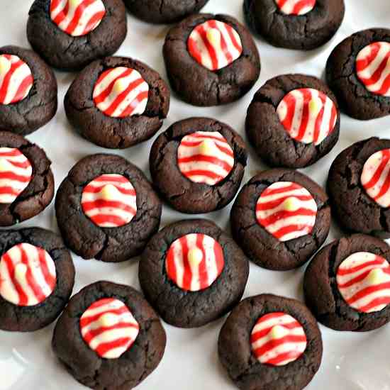 Peppermint Chocolate Thumbprint Cookies